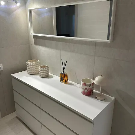 Conero Casa - Di Numana Fronte Mare In Via Litoranea 178 Bis Con Parcheggio Esclusivo Marcelli